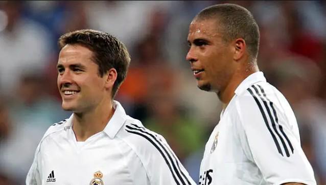 跳远选手在 跳远选手在