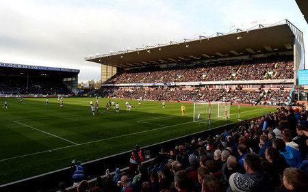 力求抵挡中 力求抵挡中